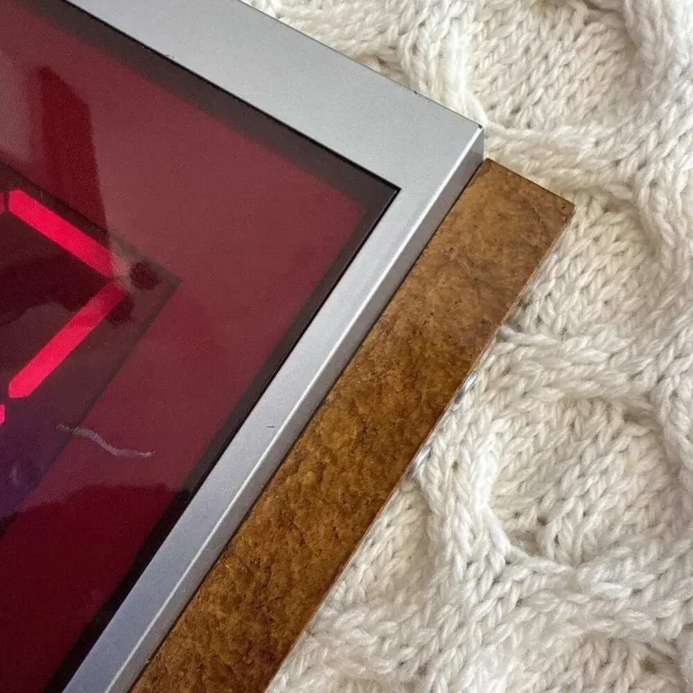 Vintage Strong Idea 2502 Giant Red LED Digital Alarm Clock Faux Wood Trim Retro